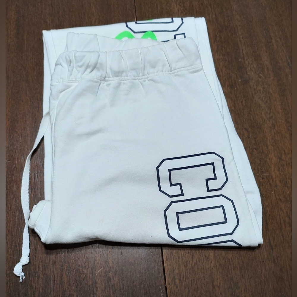 Vintage Girl Cooperstown est. 1839 XL white sweatpants
